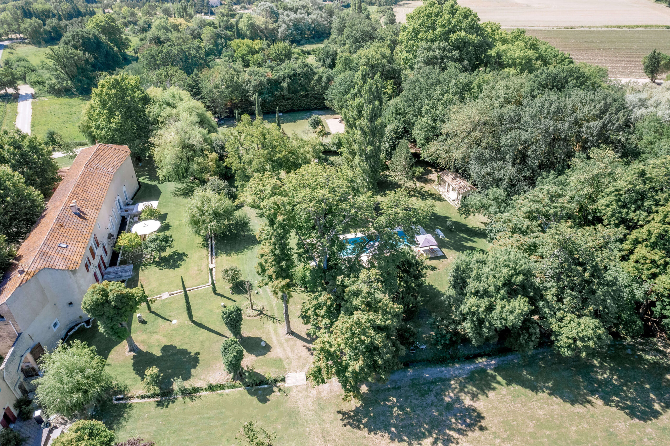 Location Villa de luxe Bastide Royale avec jardin à l'Isle-sur-la-Sorgue | Mas Amor