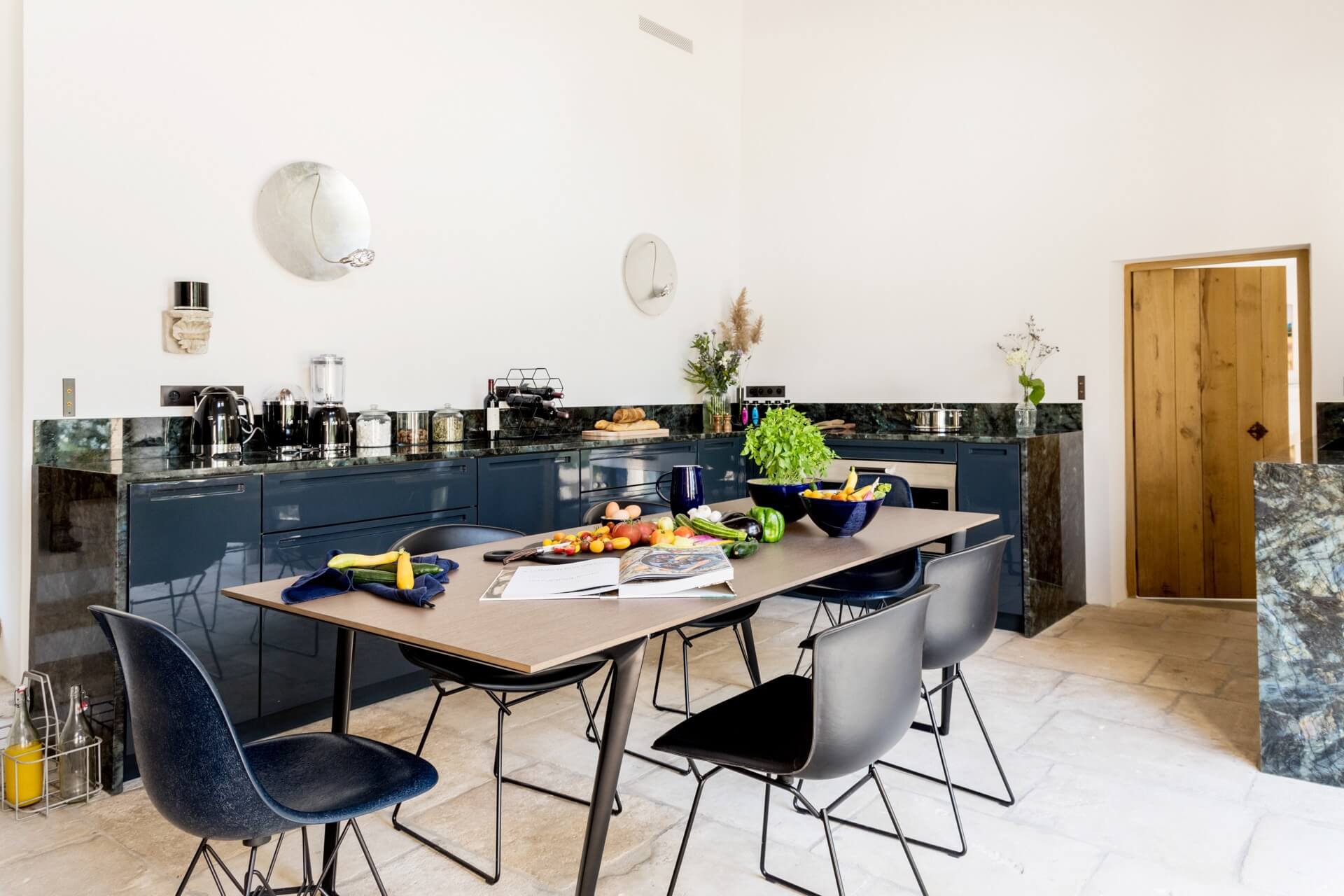 Mas du Lac Luxury Villa in Provence