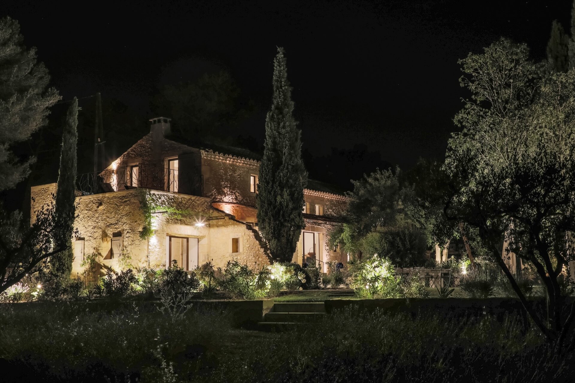 Mas du Lac Luxury Villa in Provence