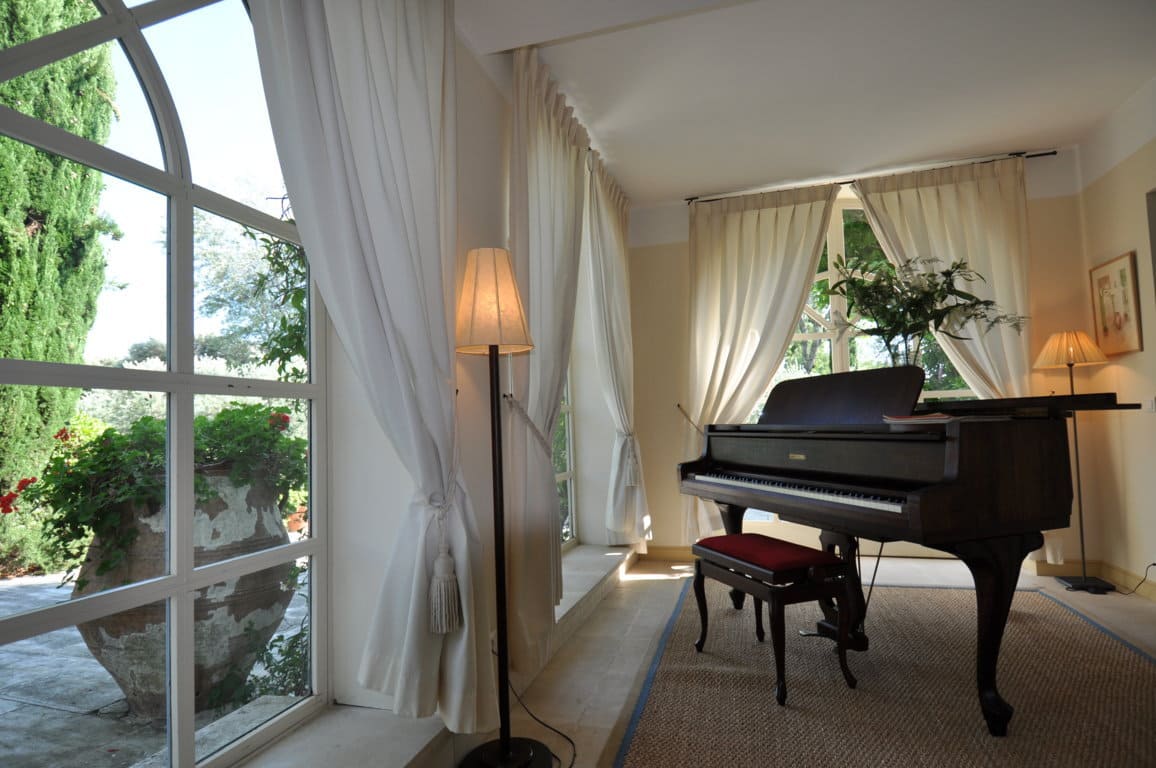 Mas Julian Luxury Villa in Provence