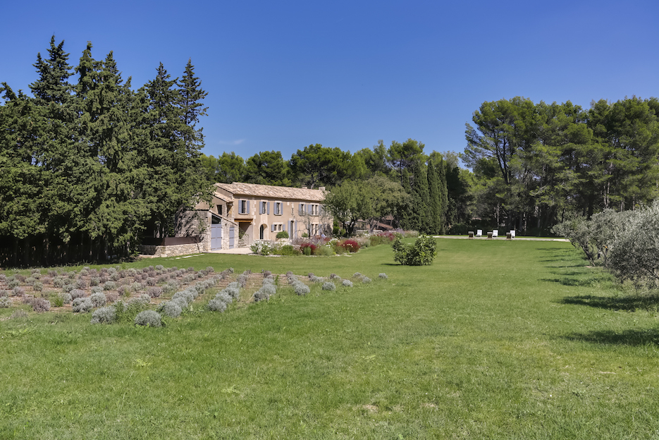 Location Mas de prestige Prométhée avec jardin à Saint-Rémy-de-Provence | Mas Amor