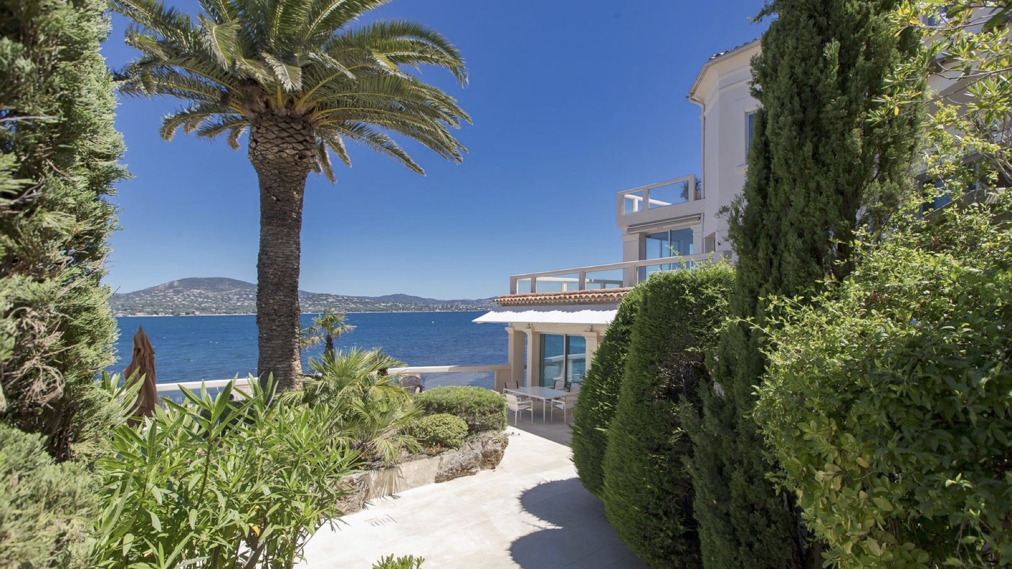 Villa de la Plage Luxury Villa in French Riviera Beach Villa Luxury Villa