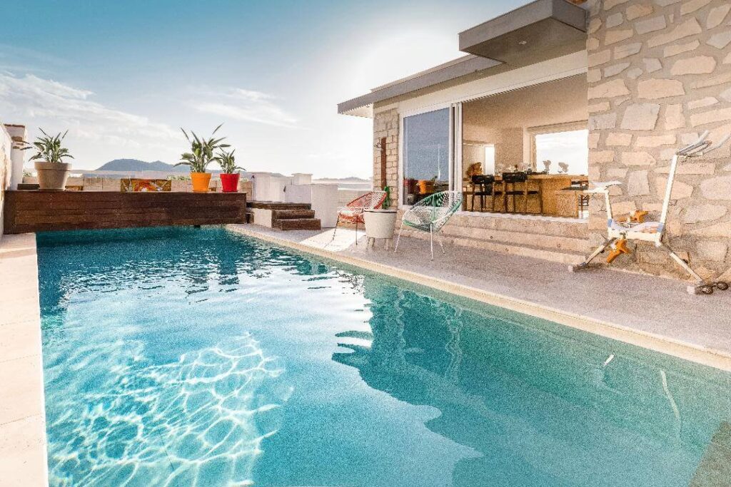 Location Villa de luxe avec piscine à Saint-Mandrier-sur-Mer | Mas Amor