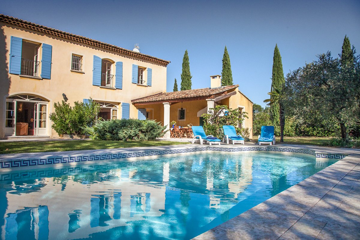 Mas Lucie Charming Villa in Provence